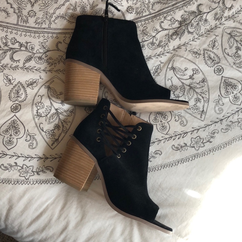 Sole society Booties